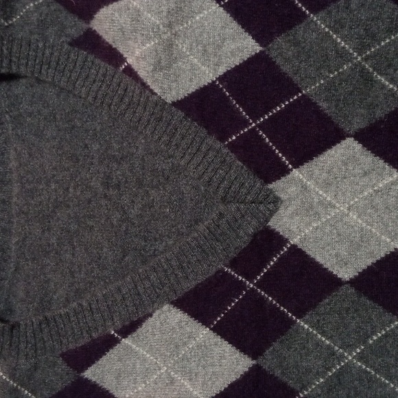 Beautiful women's sweater - Picture 5 of 7